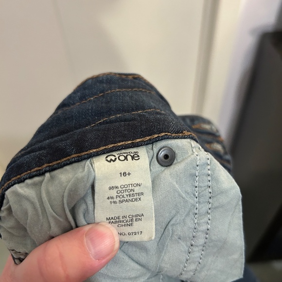 Warehouse One Size 16+ Bottoms Up Skinny Capri - Picture 12 of 13